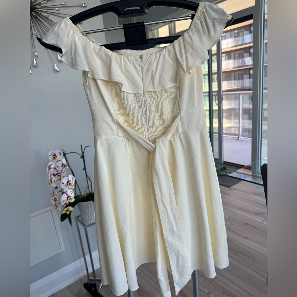 ZARA Off-Shoulder Ruffle Linen Mini Dress - Picture 4 of 6